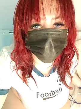 Loly2025 online show from 13, 11, 2025