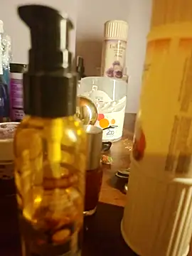 Loly2025 online show from 17, 4, 2026