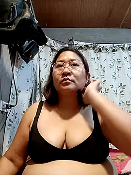 hotchubby88 online show from 2, 12, 2025