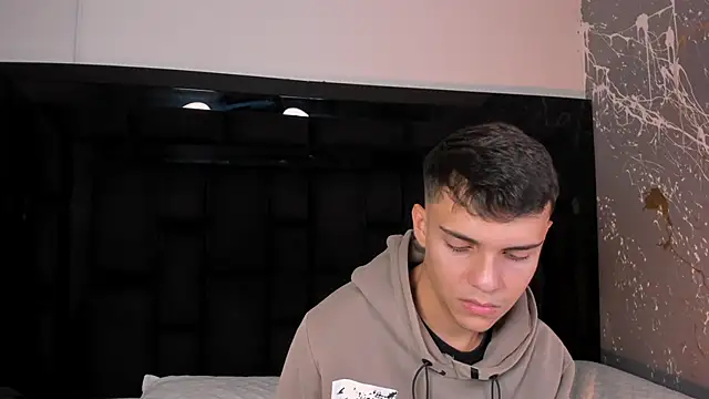 Snapshot of JacobRoberts1 chatting on 24, 10, 2025 JacobRoberts1 online show from 24, 10, 2025