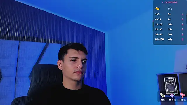 Snapshot of JacobRoberts1 chatting on 21, 10, 2025 JacobRoberts1 online show from 21, 10, 2025