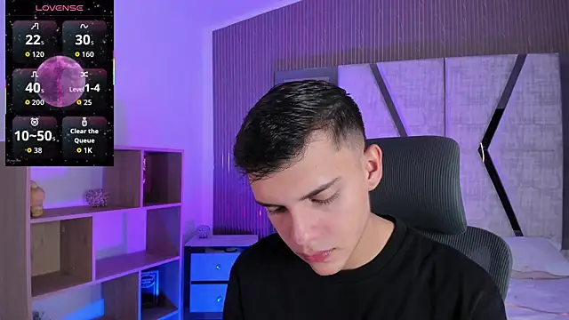 Snapshot of JacobRoberts1 chatting on 1, 12, 2025 JacobRoberts1 online show from 1, 12, 2025