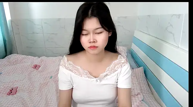 Miss Leila520 online show from 20, 2, 2025