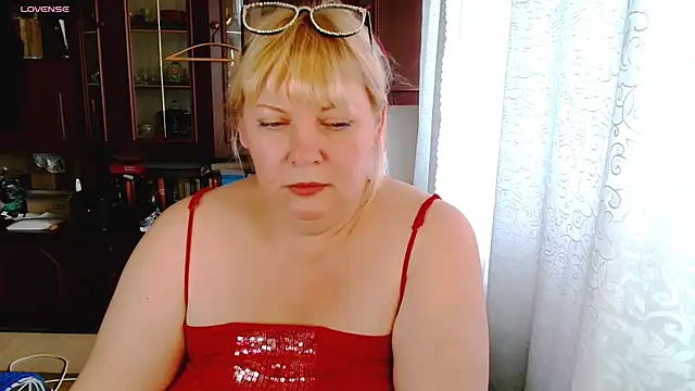 FlowerButterf online show from 19, 4, 2026