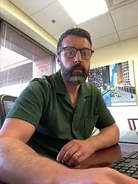 plaintreebull online show from 15, 6, 2026