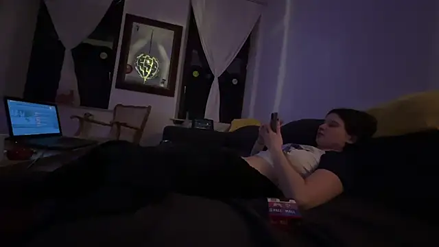 Snapshot of FckM3Hard chatting on 14, 10, 2025 FckM3Hard online show from 14, 10, 2025