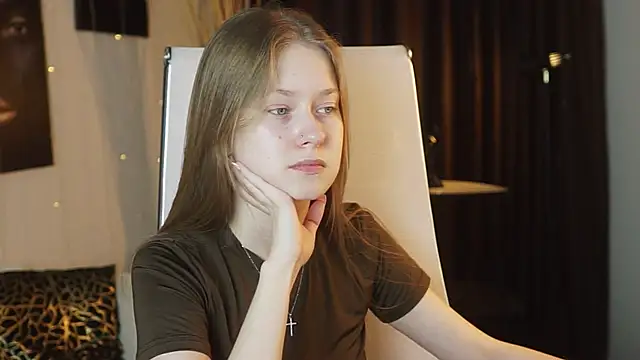 EveMundie online show from 13, 4, 2026