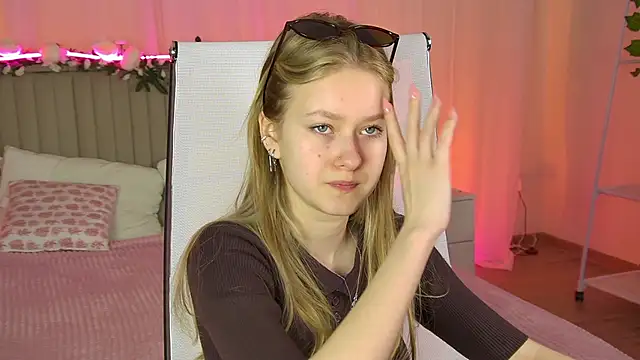 EveMundie online show from 9, 5, 2026