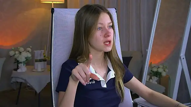 EveMundie online show from 25, 2, 2026