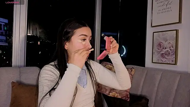 Ivanna West online show from 5, 12, 2025