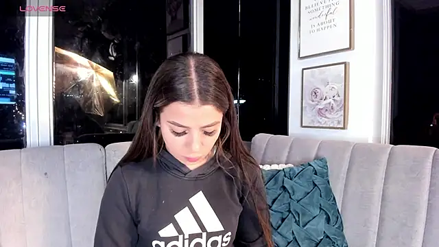 Snapshot of Ivanna_West chatting on 24, 7, 2026 Ivanna West online show from 24, 7, 2026