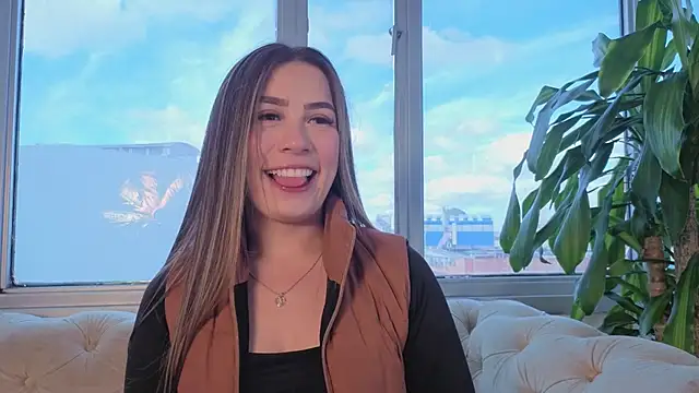 Snapshot of Ivanna_West chatting on 24, 5, 2026 Ivanna West online show from 24, 5, 2026