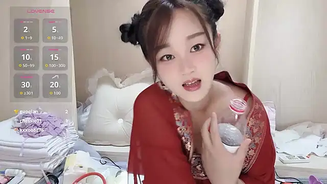 yueyue2003 online show from 27, 9, 2025