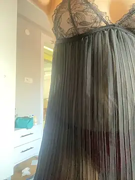 yasemintas online show from 6, 1, 2026