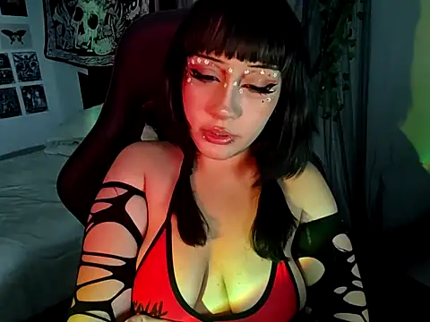 Snapshot of blue_katt chatting on 12, 11, 2025 blue katt online show from 12, 11, 2025