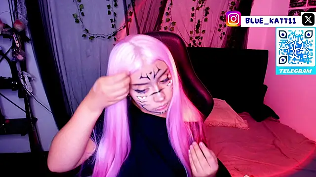Snapshot of blue_katt chatting on 5, 5, 2026 blue katt online show from 5, 5, 2026