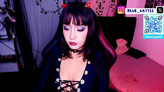 blue katt online show from 22, 4, 2026