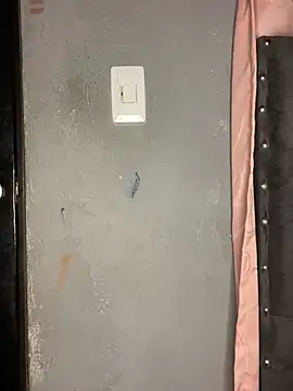 Emily sharlot online show from 8, 4, 2026