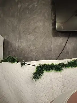 EmmaSulivan online show from 18, 11, 2025