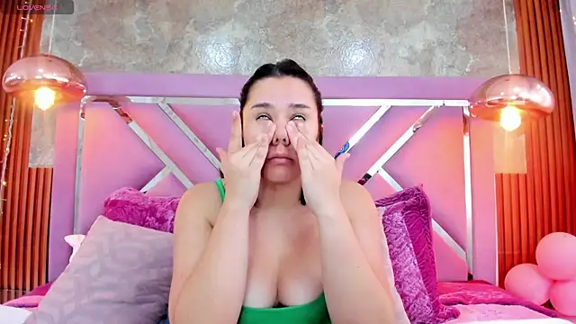 EmmaSulivan online show from 20, 11, 2025