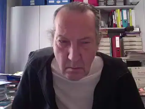 HMStraps01 online show from 2, 10, 2025