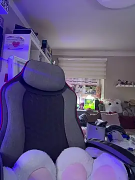 sexymelli18 online show from 7, 10, 2025