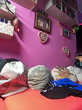 sexymelli18 online show from 1, 11, 2025