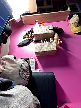 sexymelli18 online show from 18, 12, 2025