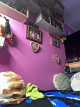 sexymelli18 online show from 19, 10, 2025