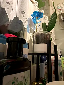 sexymelli18 online show from 4, 12, 2025