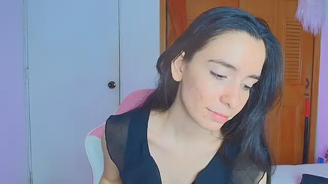 Peach Rose  online show from 9, 11, 2025