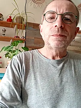 Snapshot of Xavspank2 chatting on 13, 3, 2026 Xavspank2 online show from 13, 3, 2026