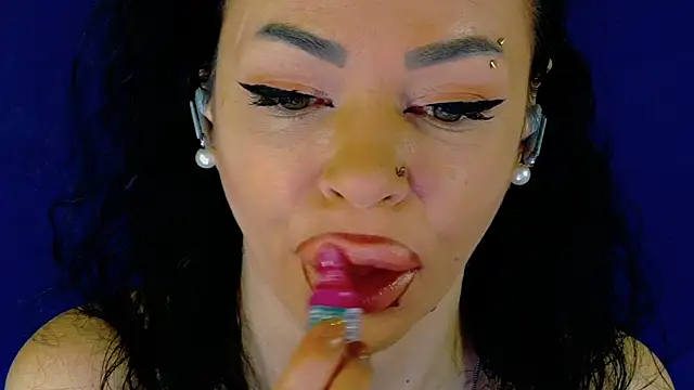 Snapshot of Sophie-Rosenfeld chatting on 24, 10, 2025 Sophie-Rosenfeld online show from 24, 10, 2025