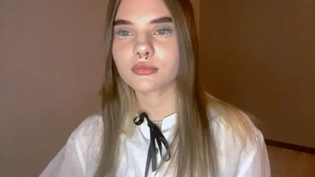 CarolinePepper online show from 18, 2, 2025