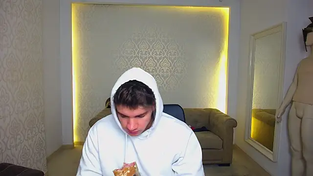 MaxKaiden online show from 19, 1, 2026