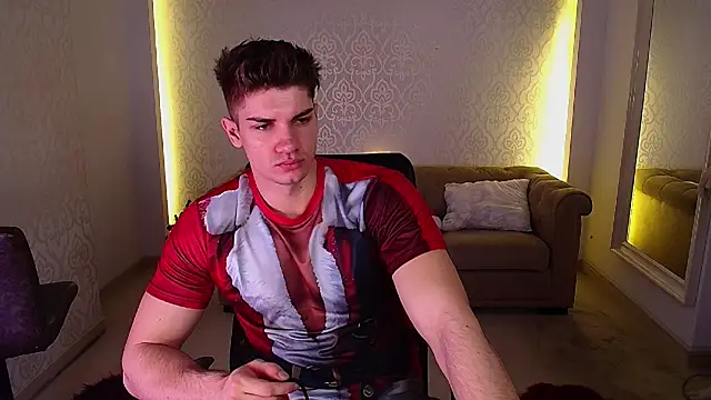 MaxKaiden online show from 26, 11, 2025