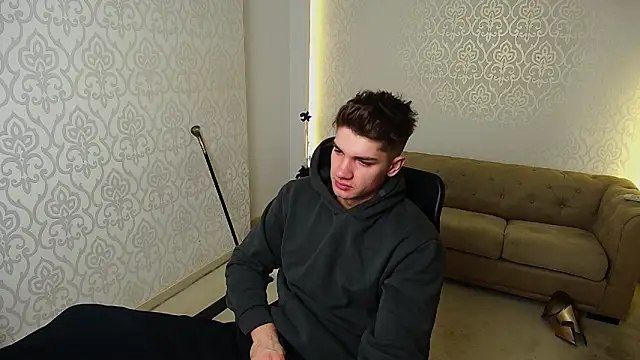 MaxKaiden online show from 22, 11, 2025