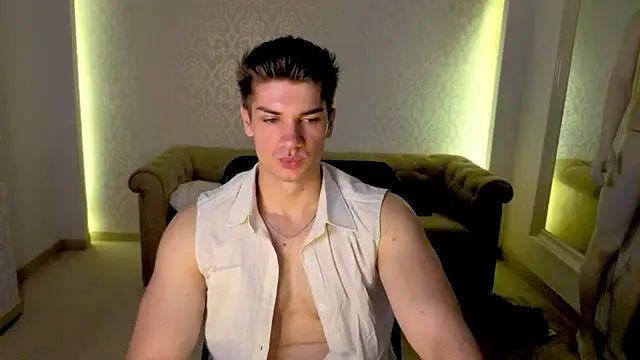 MaxKaiden online show from 6, 6, 2026