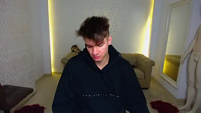 MaxKaiden online show from 17, 1, 2026