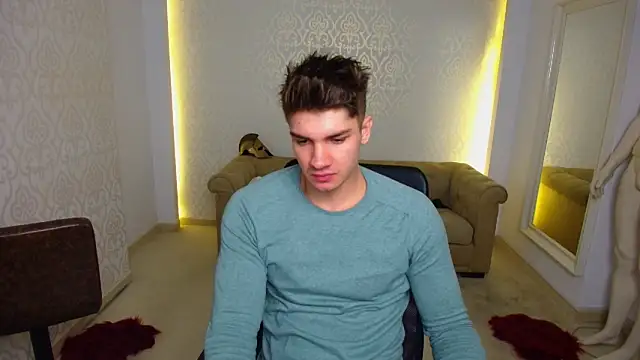 MaxKaiden online show from 18, 1, 2026