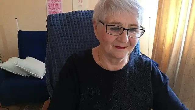Snapshot of Sandra_Snowflake chatting on 1, 6, 2026 Sandra Snowflake online show from 1, 6, 2026