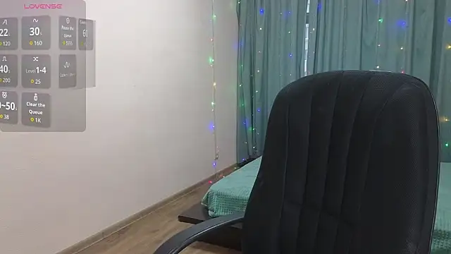 Sandra Snowflake online show from 5, 11, 2025