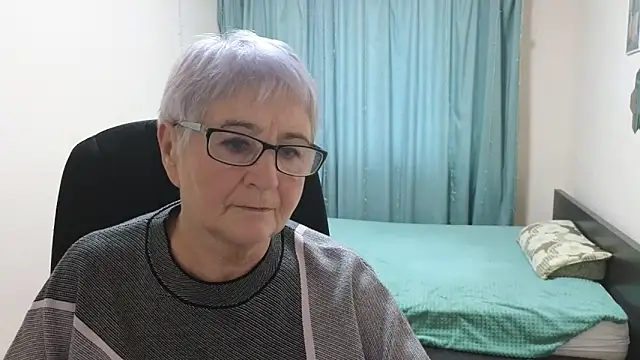 Sandra Snowflake online show from 27, 10, 2025