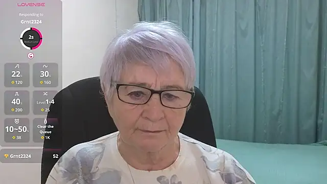 Sandra Snowflake online show from 1, 12, 2025