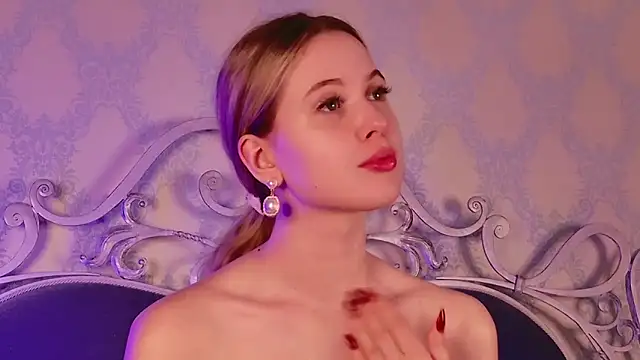 Snapshot of BECKI_VRES chatting on 2, 10, 2025 BECKI VRES online show from 2, 10, 2025