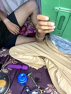 Sabnam bano online show from 18, 11, 2025