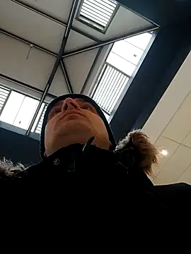 Eusuntnoulgigolo online show from 1, 2, 2026