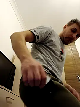 Eusuntnoulgigolo online show from 13, 2, 2026