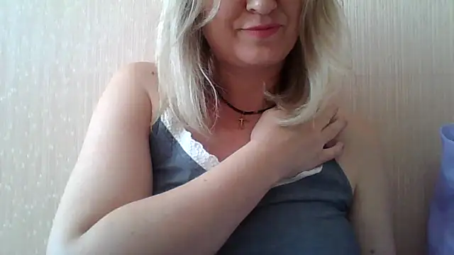 Snapshot of Mary888x chatting on 24, 6, 2026 Mary888x online show from 24, 6, 2026