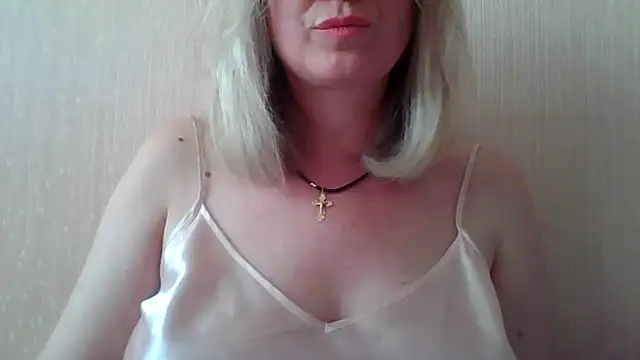 Snapshot of Mary888x chatting on 13, 6, 2026 Mary888x online show from 13, 6, 2026